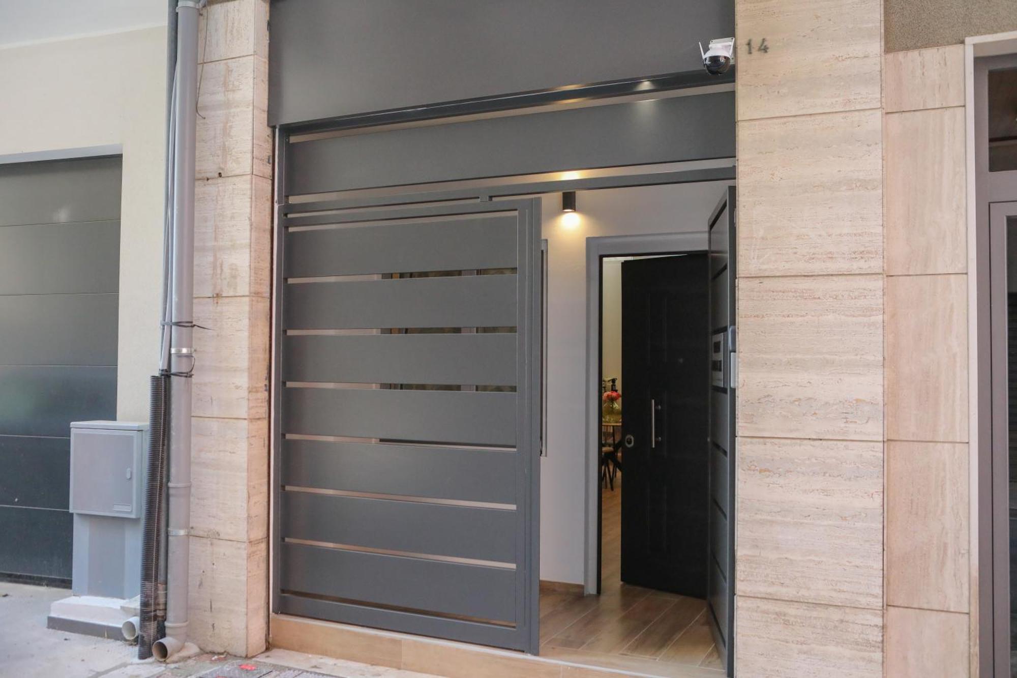 Apartamento Luxury Regina 14 Bari Exterior foto